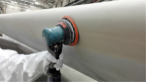 丹納布雷進口無塵打磨設備用于風能市場，無塵打磨設備助力復材人健康發展，擺脫玻璃鋼粉塵困擾